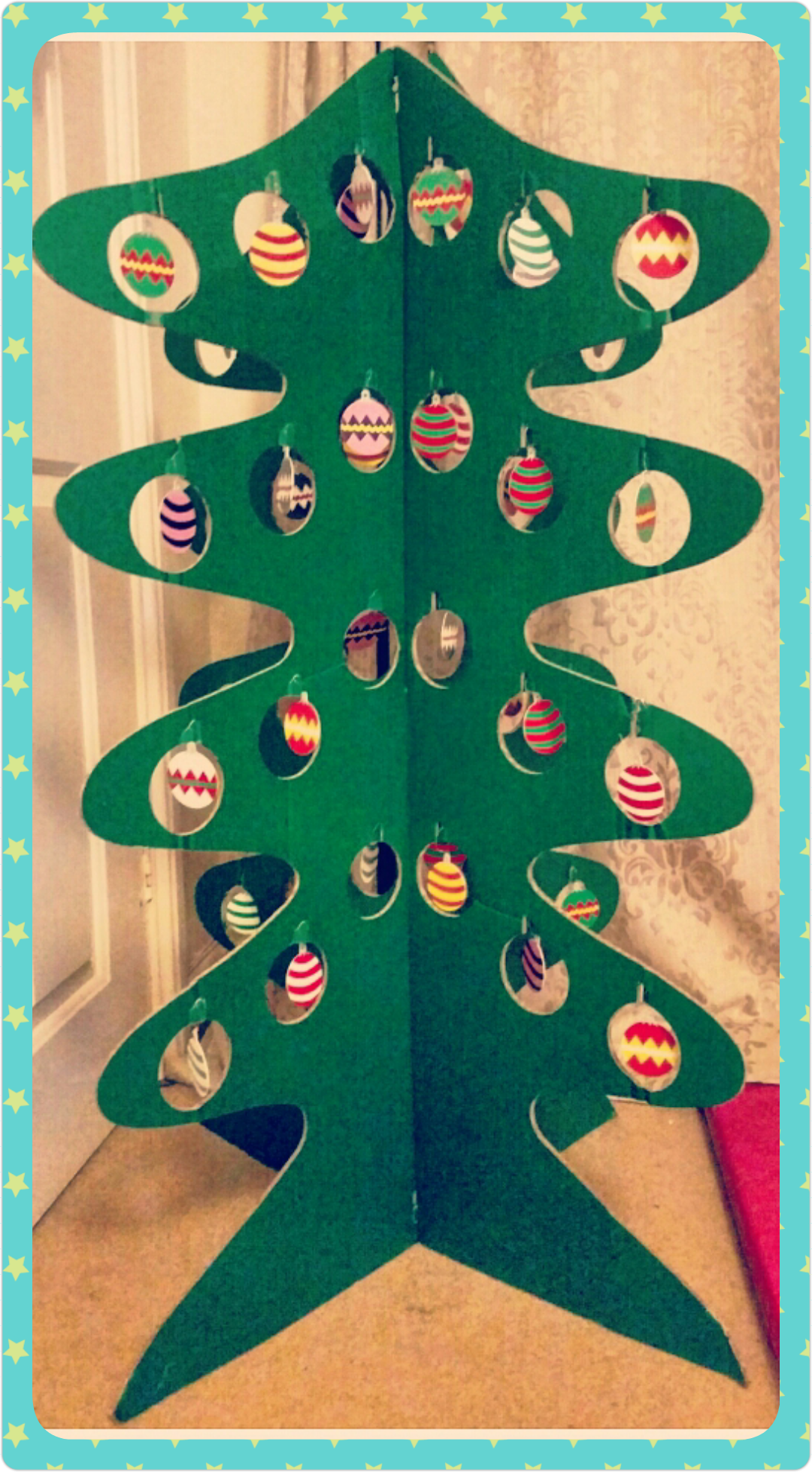 Christmas, decorations, reuse, recycle, eco, environment, DIY, festive decor, cardboard tree