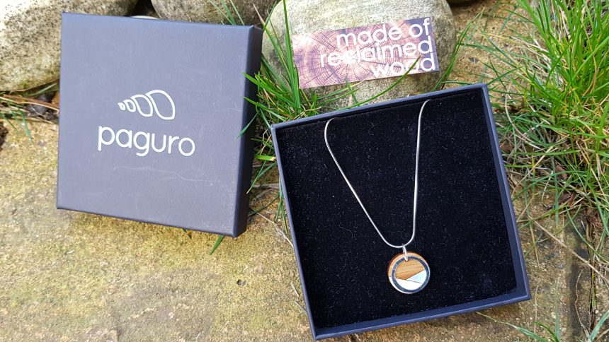 Paguro reclaimed wood necklace
