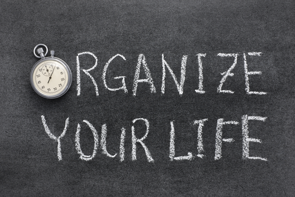 how to organize your life by using time tracker